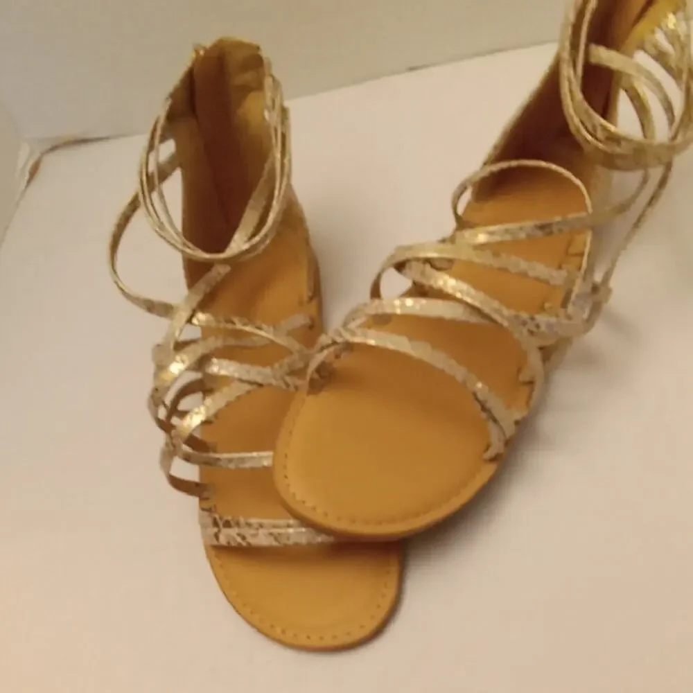 Cat & Jack Girl's Size 5 strappy gladiator faux gold snakeskin sandals.